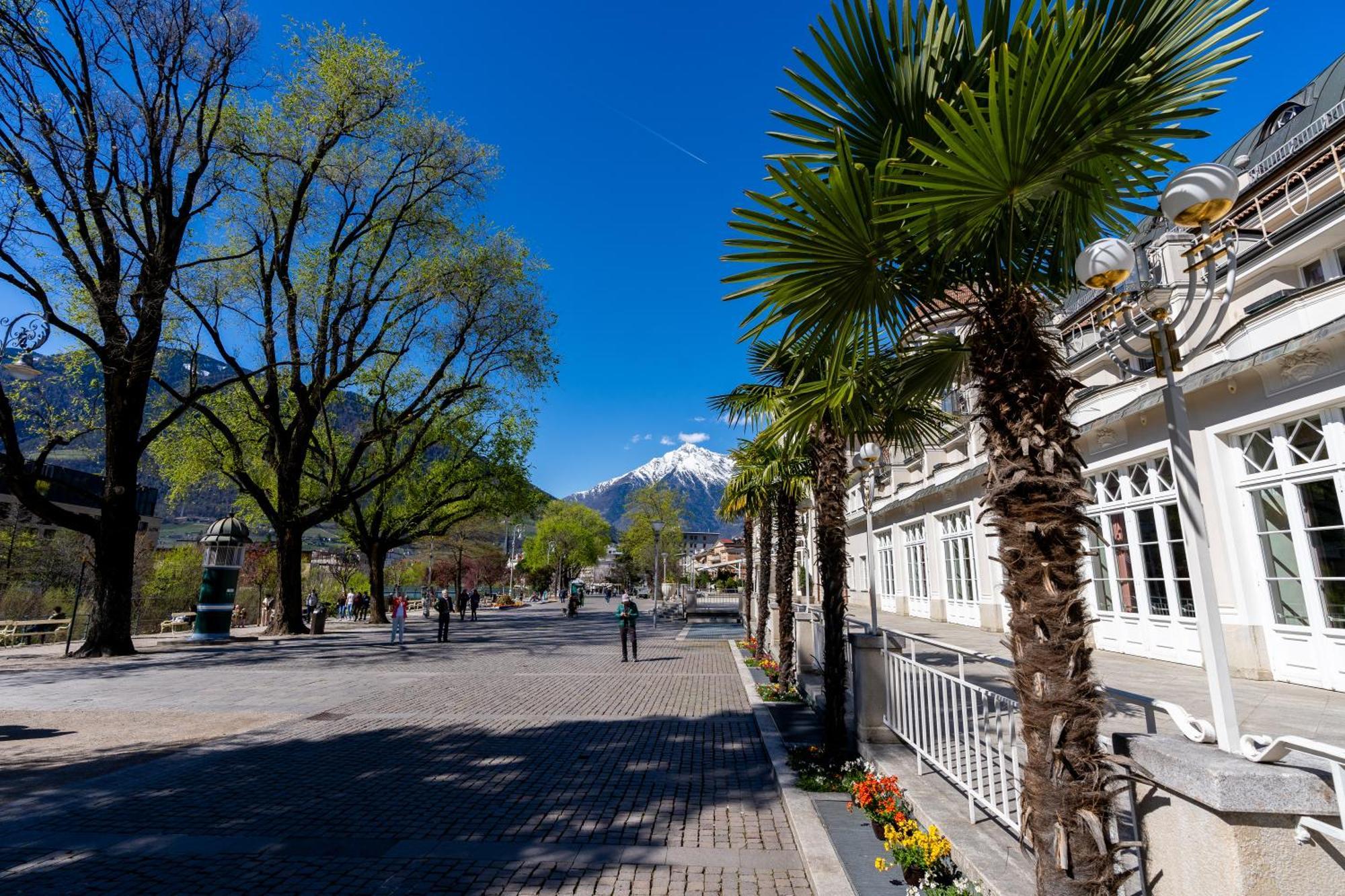 Ausblick Kleinjuwel Mit Panoramablick + Garage Merano