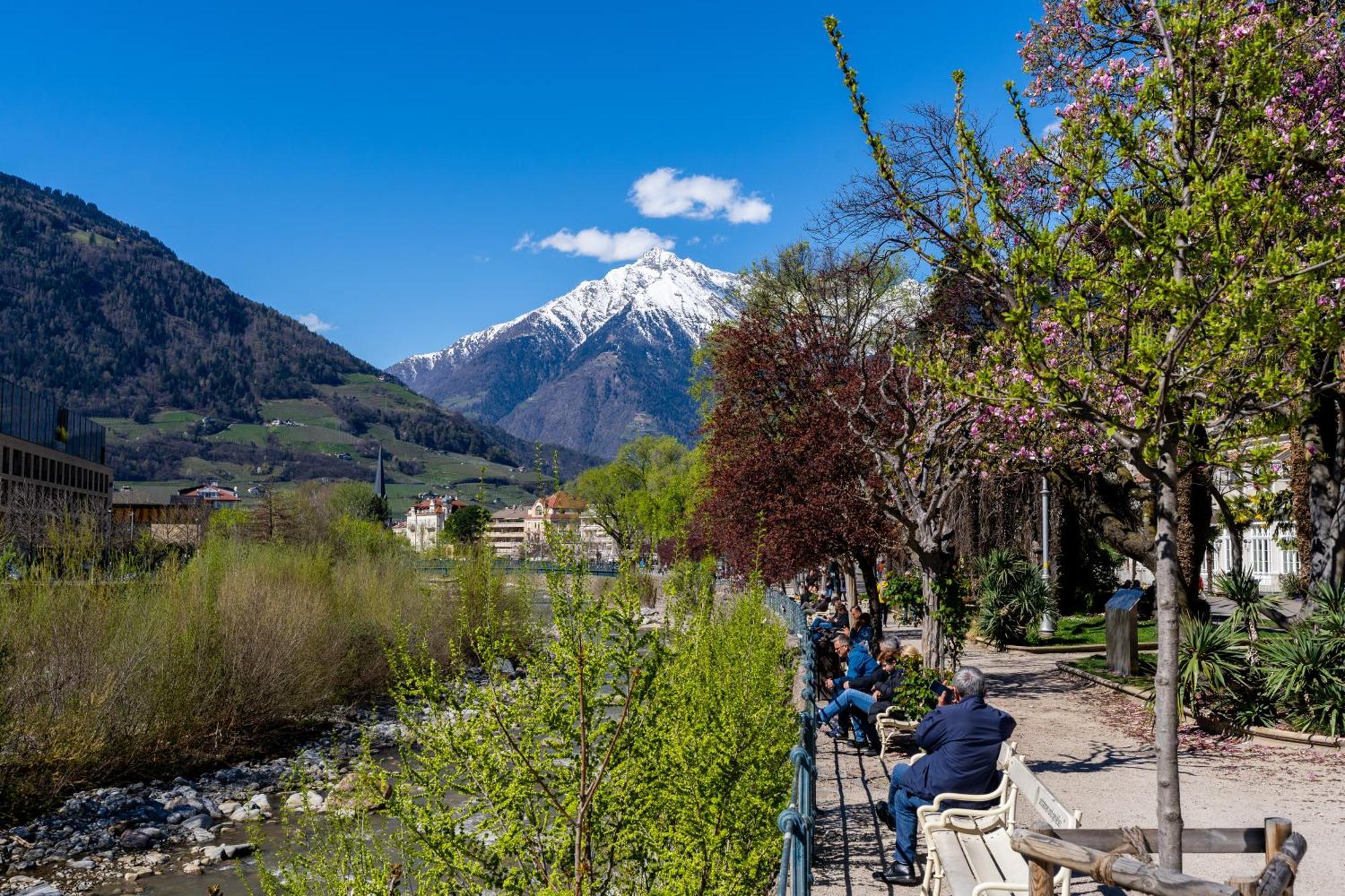 Ausblick Kleinjuwel Mit Panoramablick + Garage Merano
